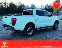 Nissan Frontier LE 4x4