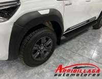 Toyota Hilux SRV 4X4 AT6 2.8 TDI C/Accesorios 2024 0Km Necochea