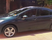 Vendo excelente Peugeot 408 2014 allure plus 