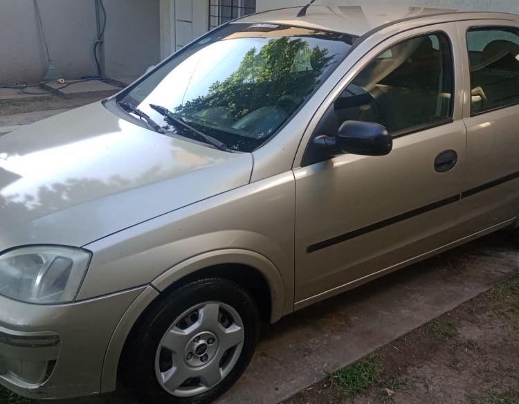 VENDO CORSA 2 1.8 