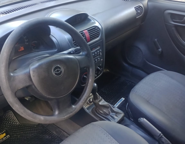 VENDO CORSA 2 1.8 