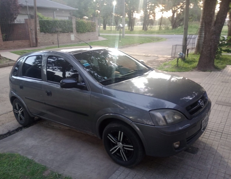 VENDO CORSA 2 1.8 