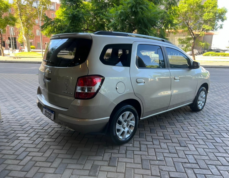 Chevrolet Spin LTZ Full 2013