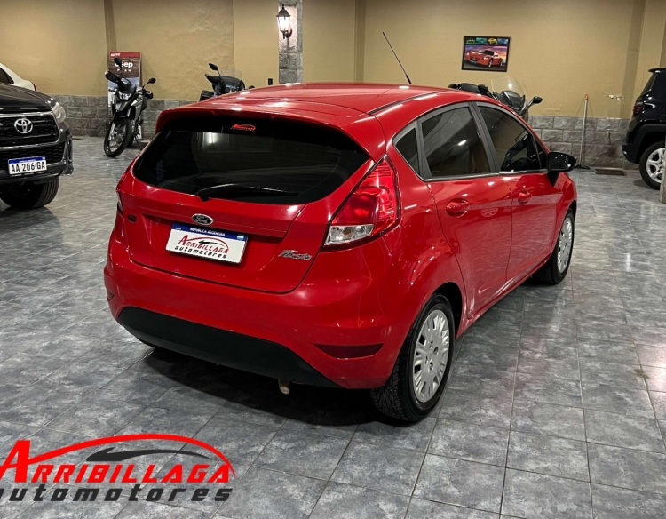 Ford Fiesta Kinetic S 1.6N 5Ptas 2015 Necochea