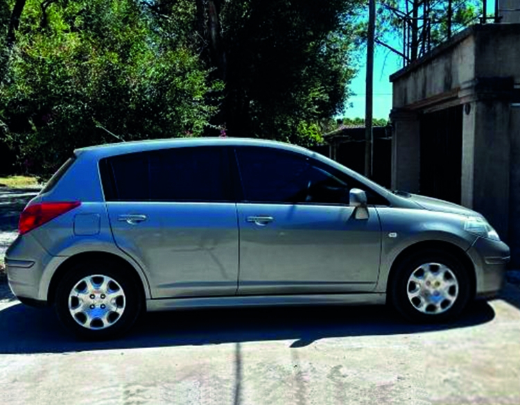 Nissan Tiida 1.8