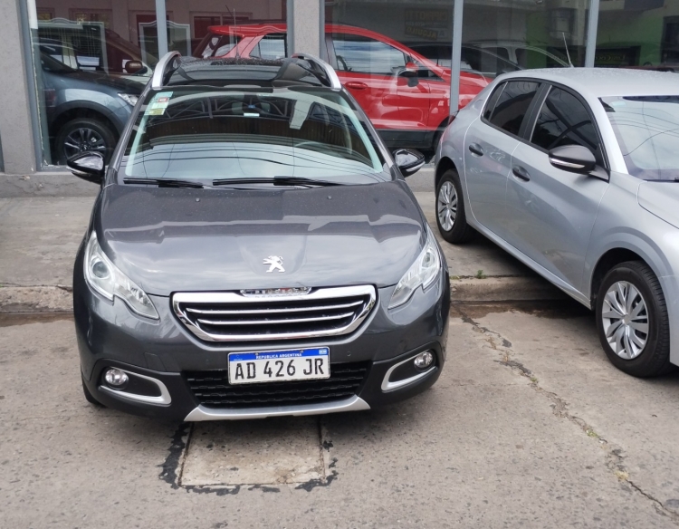 Peugeot 2008 Fellini MT 2019