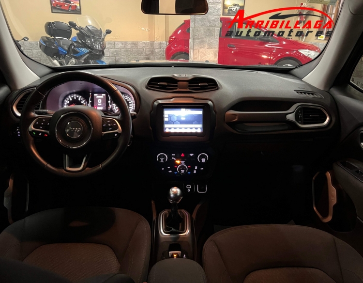 Vendido Jeep Renegade Sport MT 1.8 Nafta 2022 Necochea