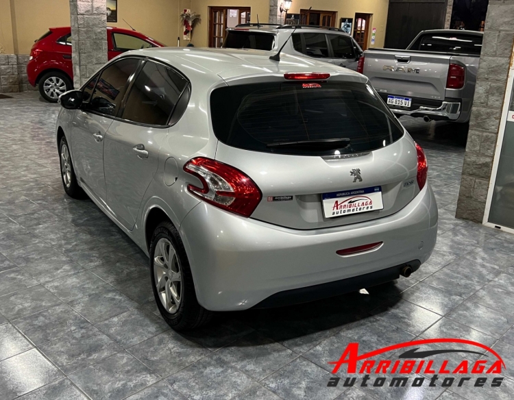 Peugeot 208 Allure Touchscreen 1.5N 2016 Necochea