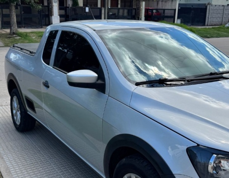 VOLKSWAGEN SAVEIRO CABINA EXTENDIDA